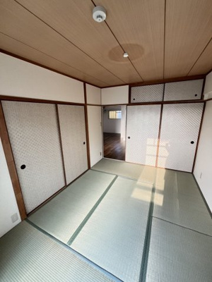 【寝室】 | リッシュヴィラージュ