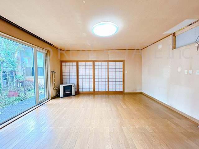 【居間・リビング】 | 網走市北３条中古住宅