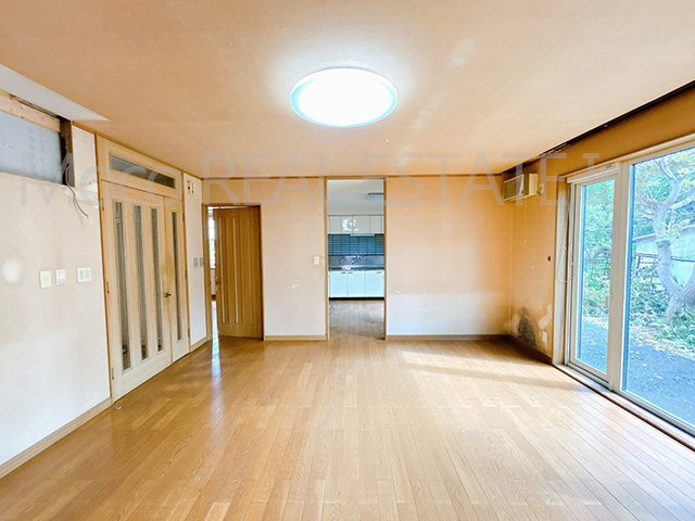 【居間・リビング】 | 網走市北３条中古住宅