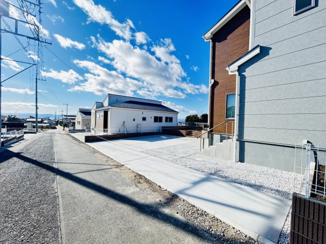 新築　前橋市富士見町時沢第11　Livele Garden.S　2号棟　の前面道路含む現地写真|現地写真　東側接道幅員約4.5ｍ