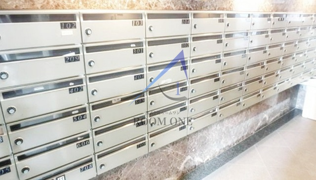 ロイヤルプラザ浅草のその他共用部分|集合ポストです。