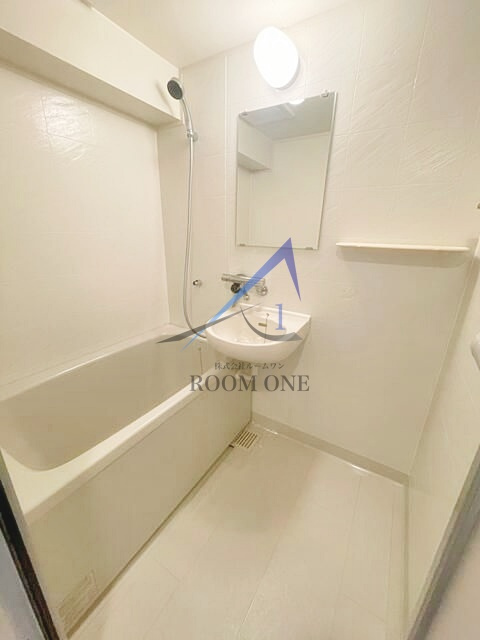 ロイヤルプラザ浅草の浴室|お風呂です。