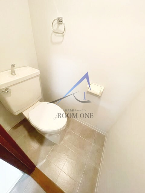 ロイヤルプラザ浅草のトイレ|トイレです。