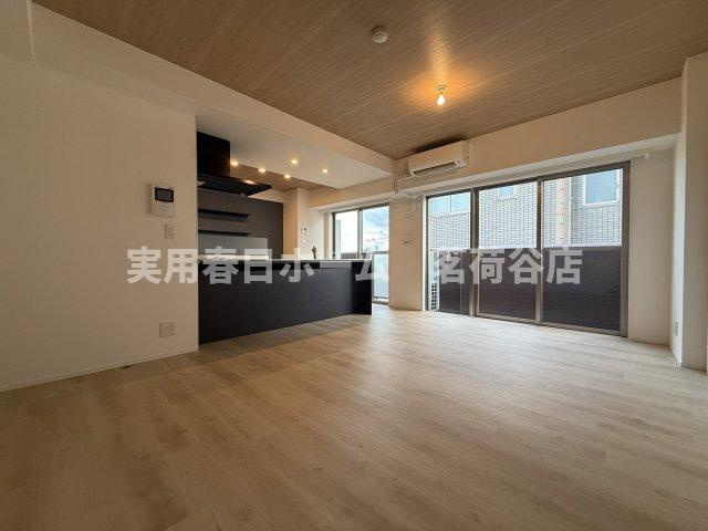 【居間・リビング】