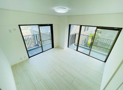 【洋室】 | シー・アンド・シー平和