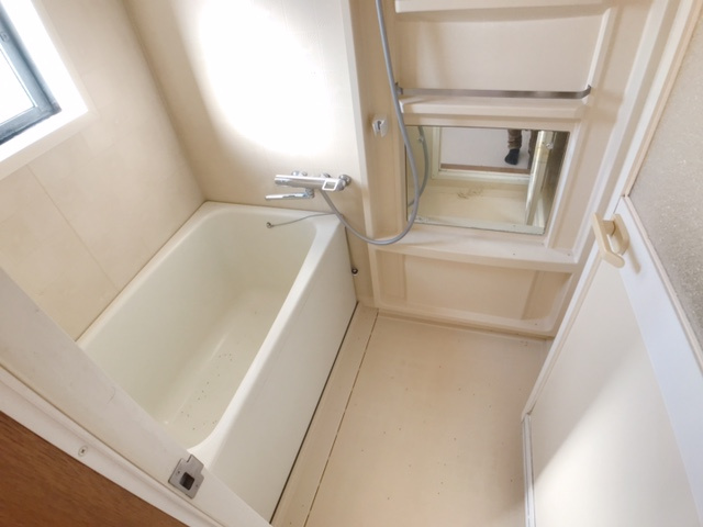 ルベルアジュの浴室