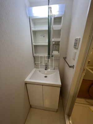 【洗面所】 | リッツ難波南Ⅱ | リッツ難波南Ⅱ　独立洗面台