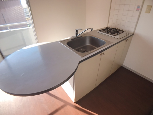 新豊土地ビルのキッチン