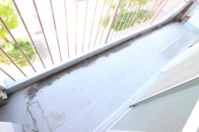 エクセル舞子のバルコニー