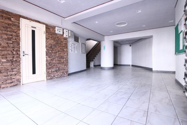 エクセル舞子のロビー