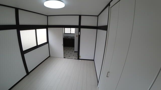 【寝室】