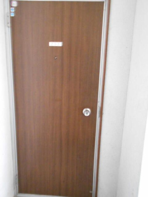 【玄関】 | いづみコーポ