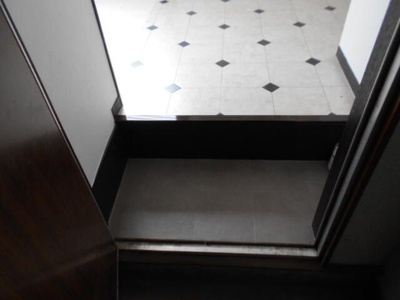 【玄関】 | いづみコーポ