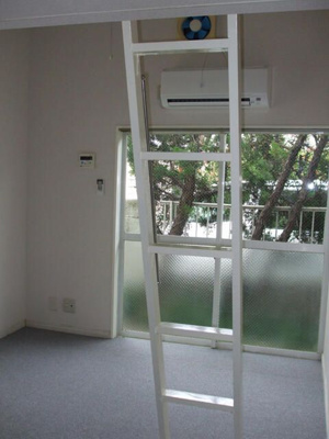 【寝室】 | 中井マーサ