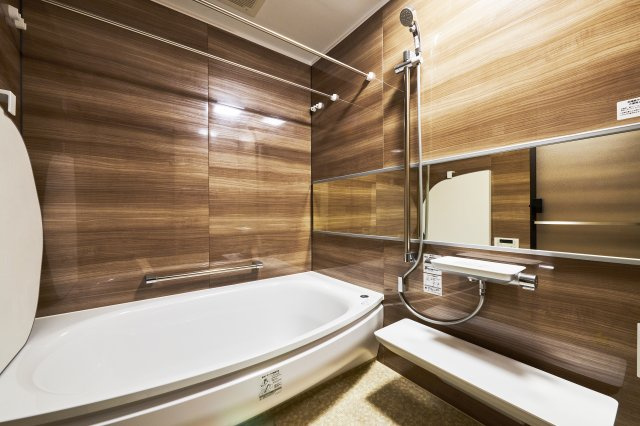 豊島区駒込　新築戸建の内観：施工例|同社施工例です。