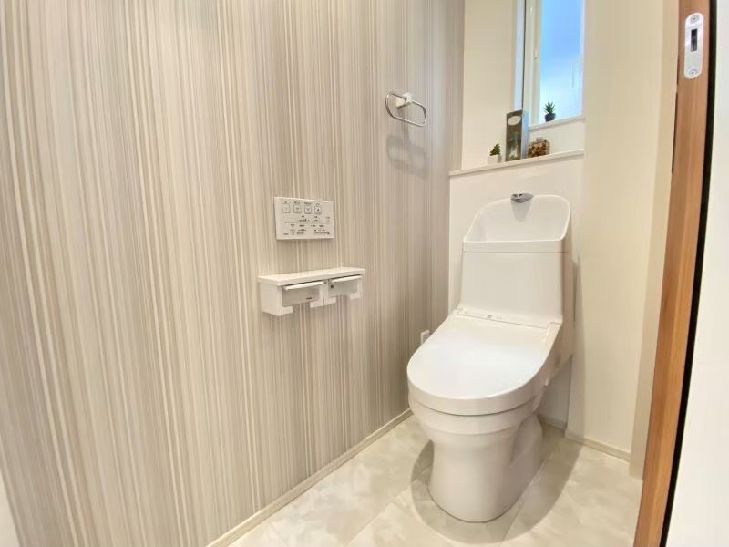 大刀洗町鵜木　太陽光付築浅戸建の浴室