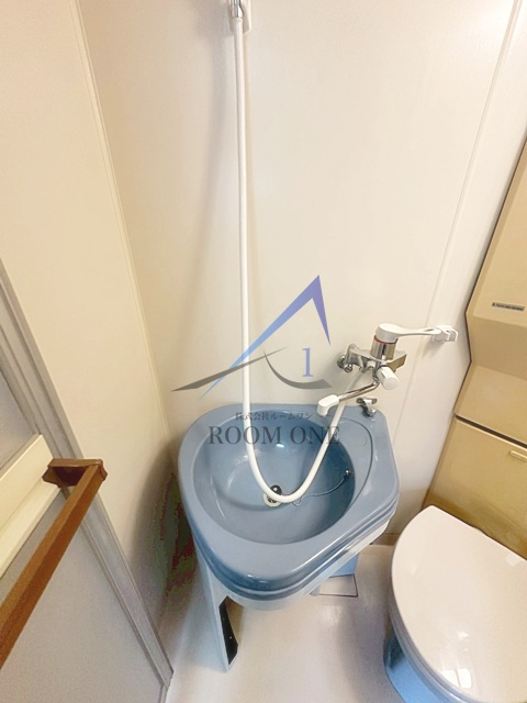 オノラインビルの洗面所|洗面台です。