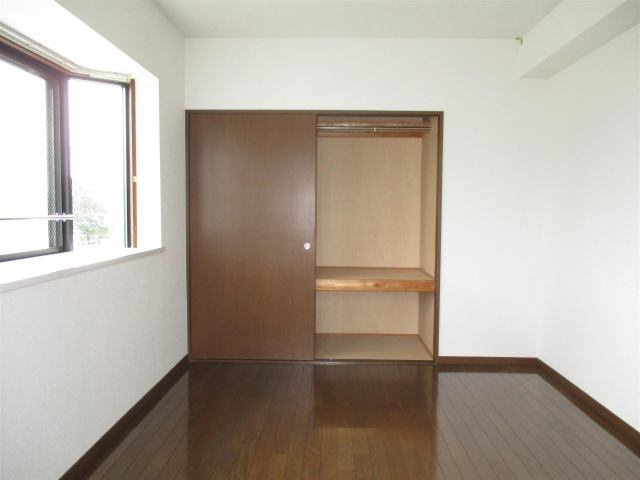 ボヌール大門の内装