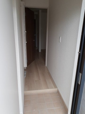 レジデンス　カワシマの玄関