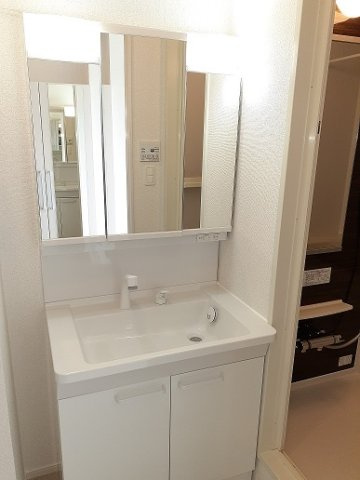 サン　メゾンの洗面所