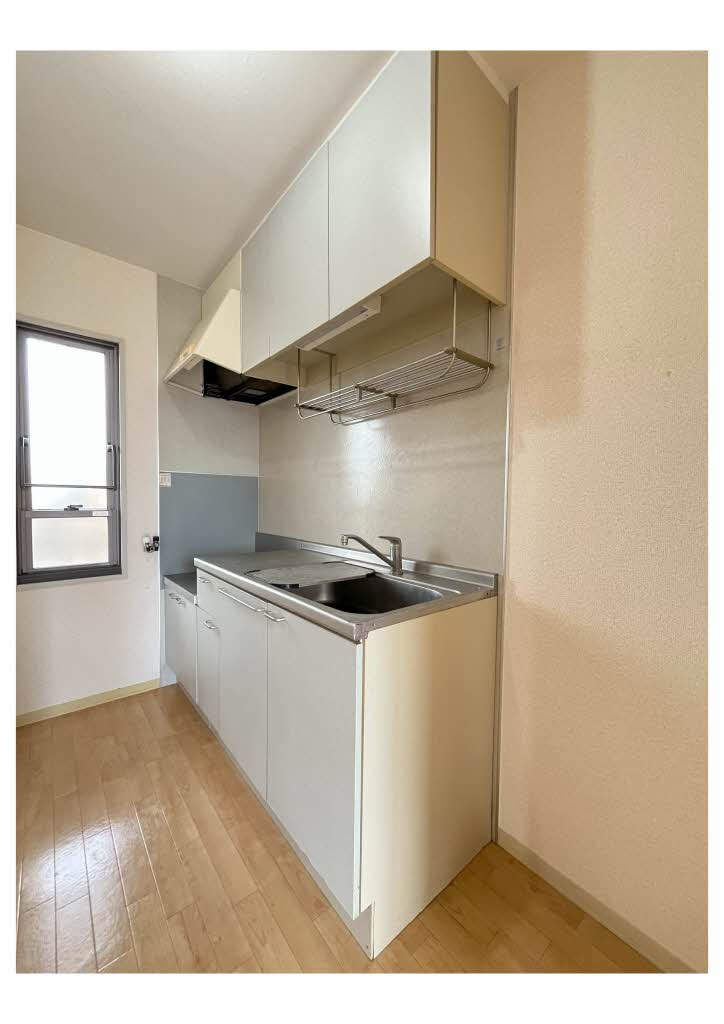 バリュージュ旭ヶ丘のキッチン|コンパクトなキッチンで掃除もラクラク