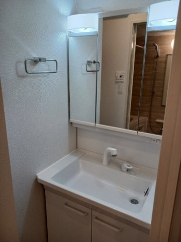 レヴェリ　Ⅱの洗面所