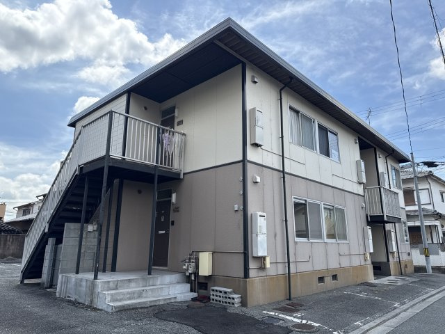 第二野里ハイツの外観