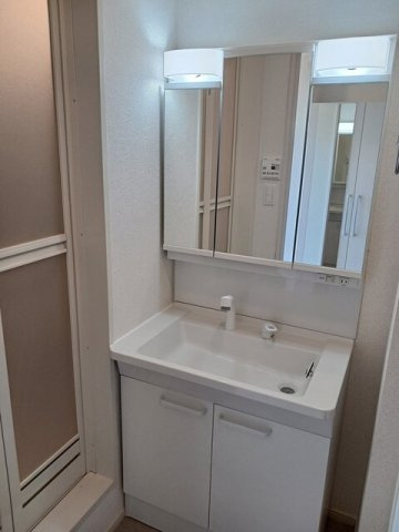 レヴェリ　Ⅱの洗面所