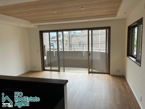 グラン・ブルー北山通の居間・リビング