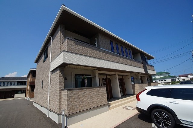 モルト　ピエーノ　Ⅰの外観