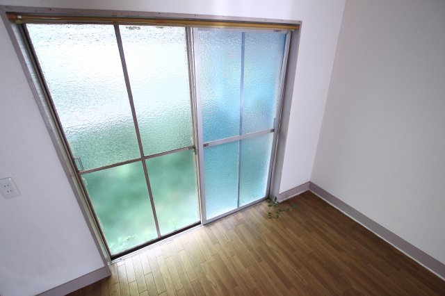 グリーンヒルアパートのバルコニー