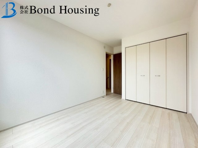 「東二見駅徒歩10分」「車並列2台可」魚住町西岡 限定1棟の洋室