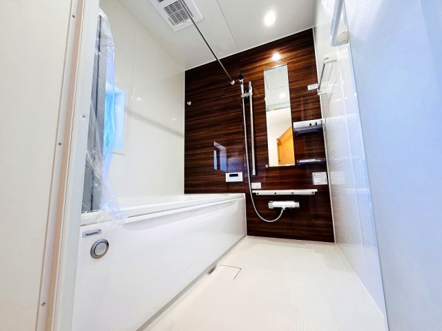 【浴室】 | 和光市南1丁目　新築分譲住宅　全5棟（成増店） | 1坪タイプ採用の広々浴室採用。心身ともに一日の疲れを癒す極楽の空間☆