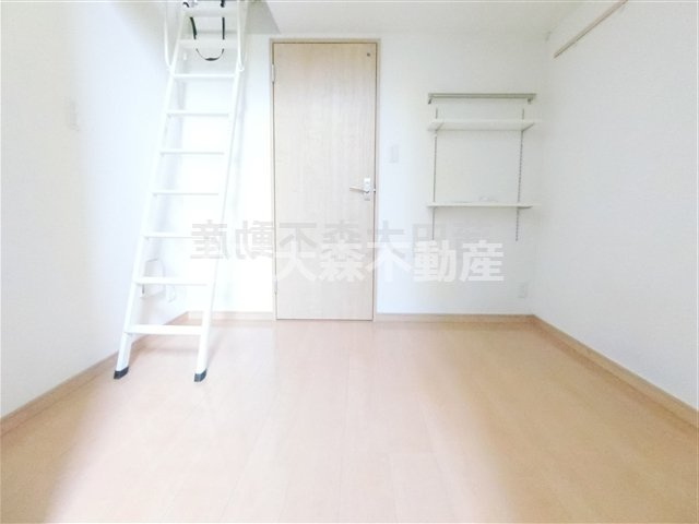 ポモドーロ蒲田の居間・リビング