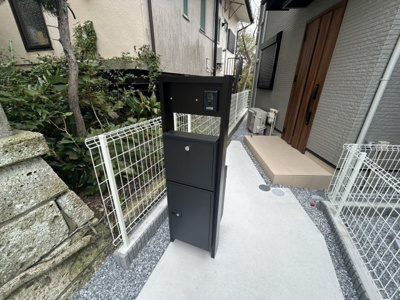 【外観】 | 馬堀町4丁目戸建 | ポスト、インターホン