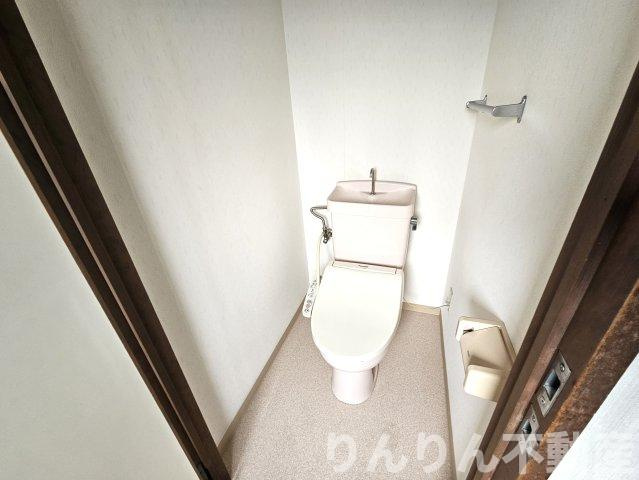 【トイレ】 | ステュディオ山中 | 清潔感のあるトイレです