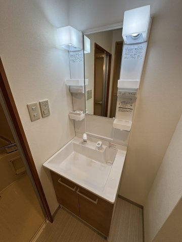 シャインコート神戸の洗面所