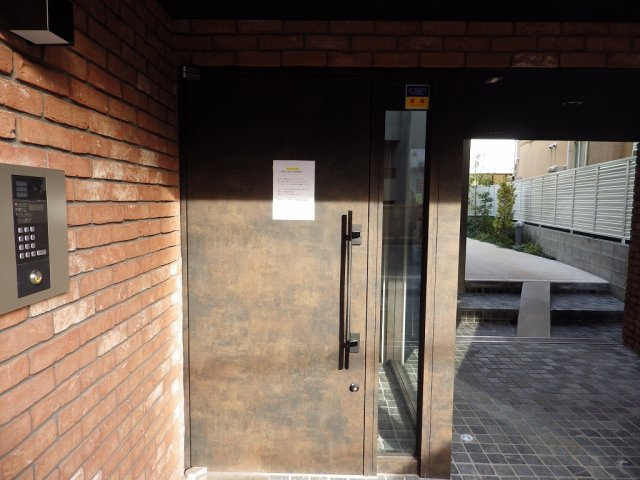 GRANPASEO白山のエントランス