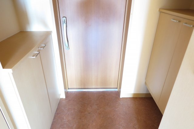 レユニール優の玄関