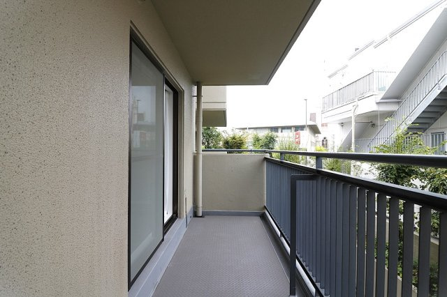 夙川レックスマンションのバルコニー|東面バルコニー