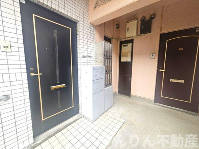 【エントランス】 | ステュディオ山中 | 毎日通るエントランスはこのようになっています