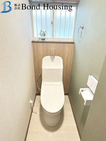 堀込車庫付き住宅　今寺　リフォ済み住宅　築37年のトイレ