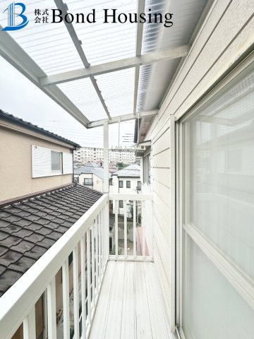 堀込車庫付き住宅　今寺　リフォ済み住宅　築37年のバルコニー