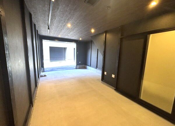 ＡｖａｎｃｅＧ野立Ｃ棟の駐車場