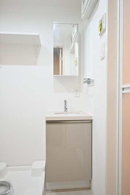 Ｌｅ　Ｎｉｄ　日本橋の洗面所