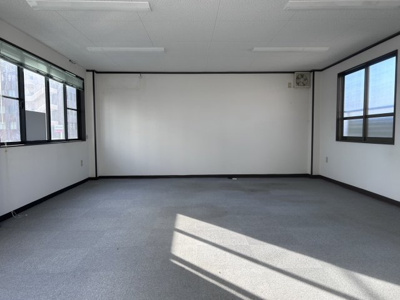  | 扇町ビル　３F