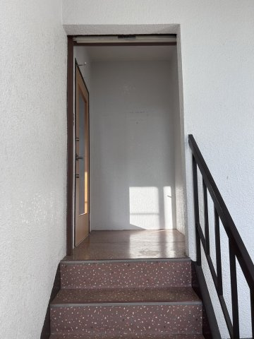 扇町ビル　３F
