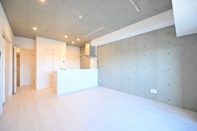 ＲＯＸＩＳ日暮里の居間・リビング