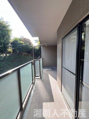 ラミアール藤沢モアクレストのバルコニー|バルコニー付きです