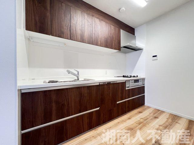 ラミアール藤沢モアクレストのキッチン|コンパクトなキッチンで掃除もラクラク